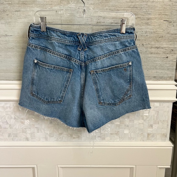 NWT new 29 fits 28 Anthropologie pilcro high rise frayed denim jean shorts blue - Picture 12 of 17